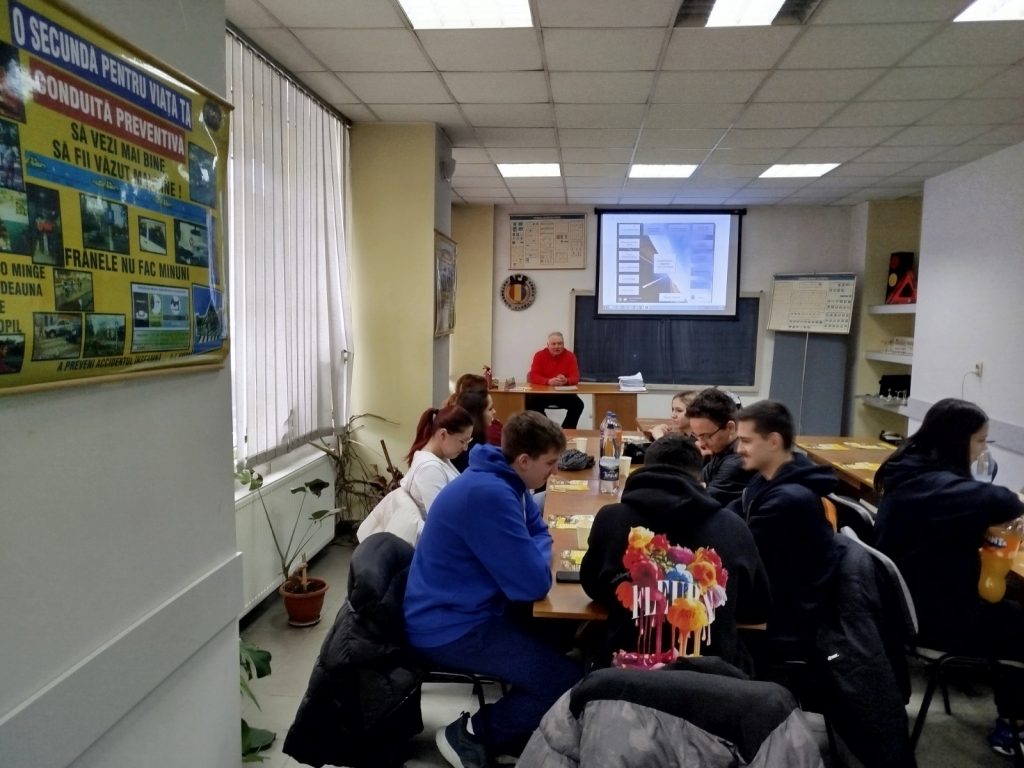 curs legislatie la scoala de soferi Brasov Automobil Clubul Roman